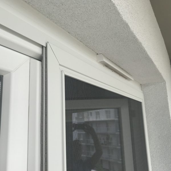 Moskitiera przesuwna 1 Moskitiery - Wrocław - Intirol zdjęcie nr 10