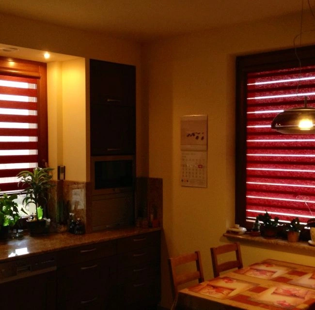 Roleta Montowana Między Listwy Listwy Wrocław - Intirol zdjęcie nr 7