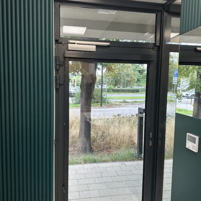 Roletki materiałowe — realizacja po montażu INTIROL