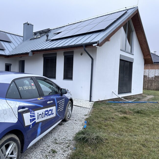 Żaluzje fasadowe — realizacja po montażu INTIROL